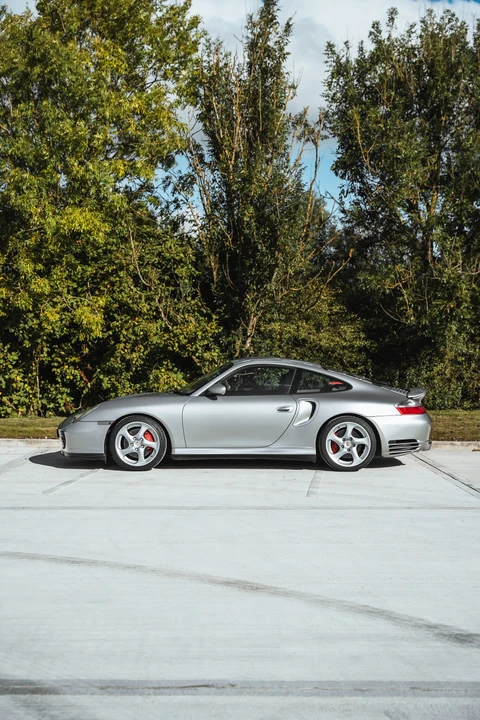 2001 Porsche 996 Turbo - Image 25 of 31