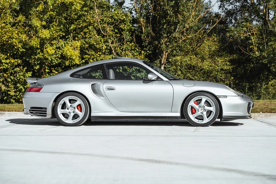 2001 Porsche 996 Turbo - Image 8 of 31
