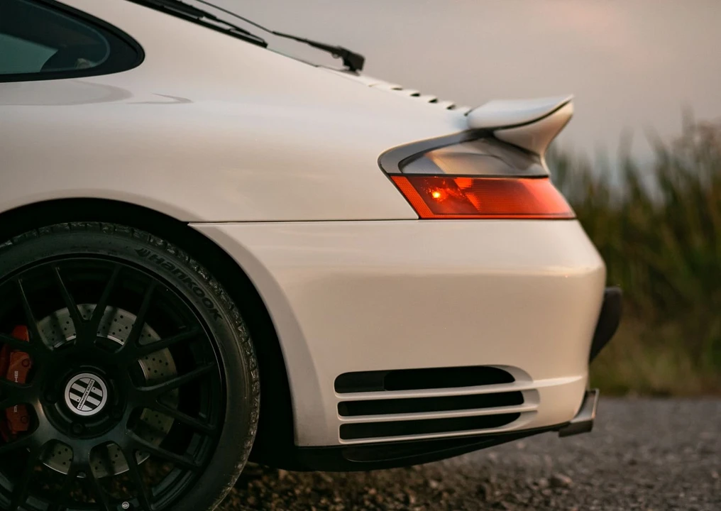 2001 Porsche 996 Turbo - Image 16 of 31