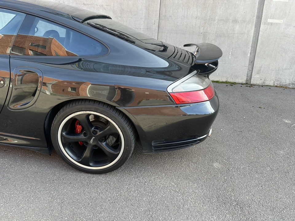 2001 Porsche 996 Turbo - Image 28 of 31