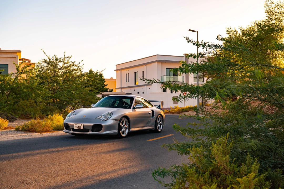 2001 Porsche 996 Turbo - Image 16 of 31