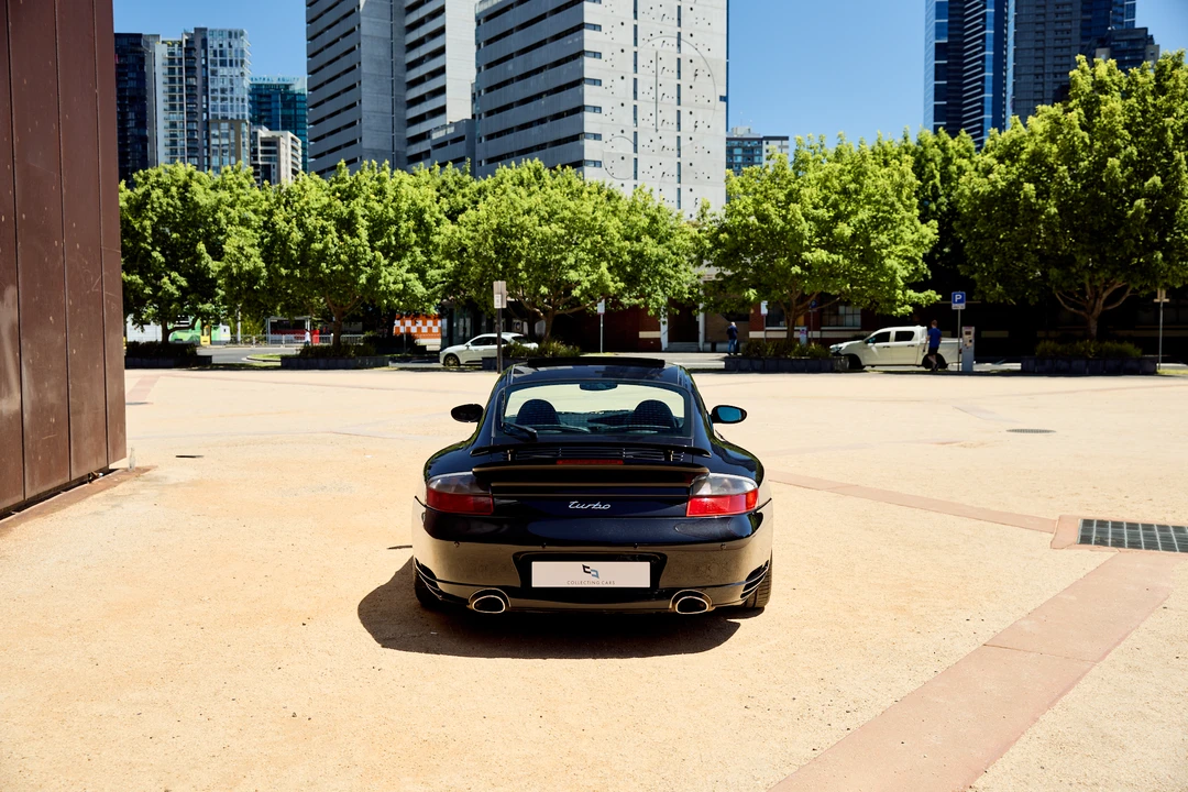 2001 Porsche 996 Turbo - Image 11 of 31