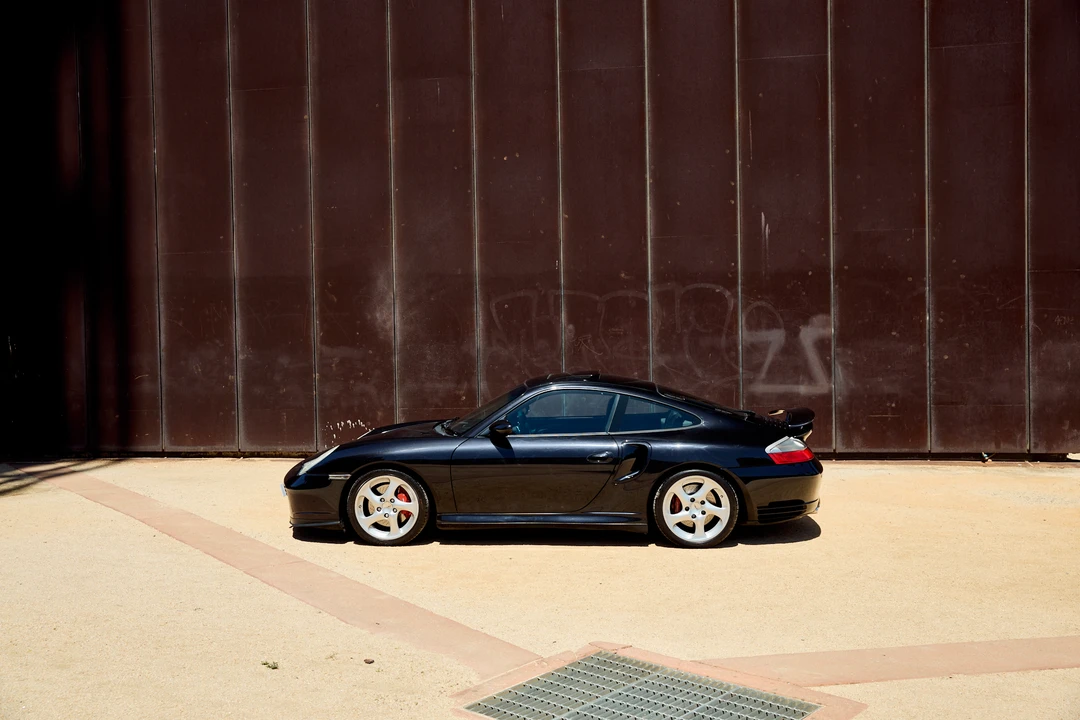 2001 Porsche 996 Turbo - Image 3 of 31