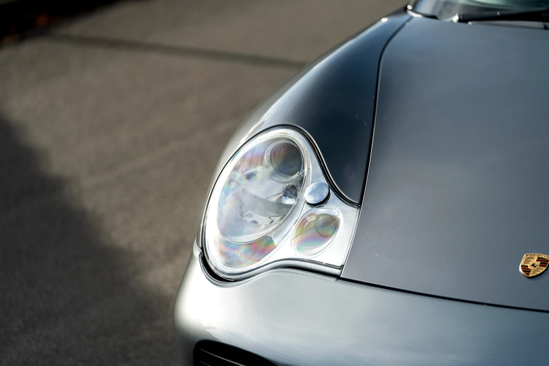 2001 Porsche 996 Turbo - Image 23 of 31