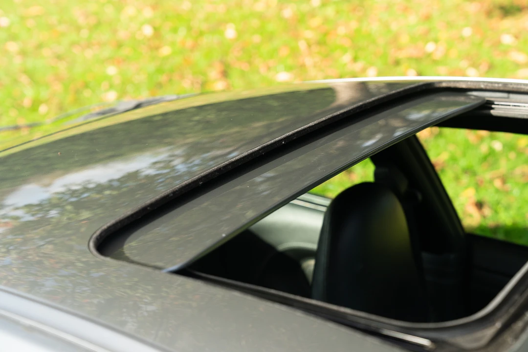2001 Porsche 996 Turbo - Image 22 of 31