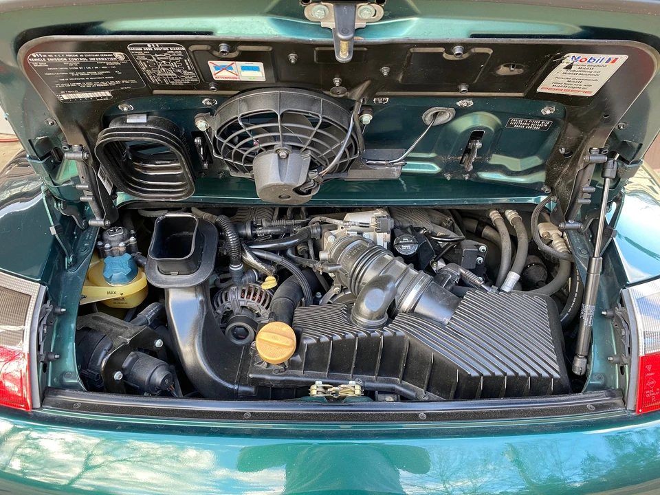 2001 Porsche 996 Carrera - Image 8 of 11