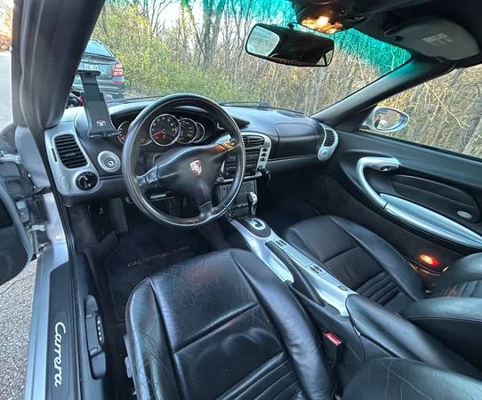2001 Porsche 996 Carrera - Image 13 of 17