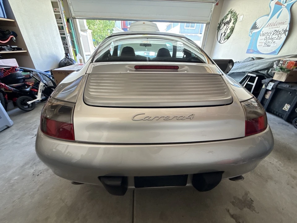 2001 Porsche 996 Carrera - Image 13 of 31