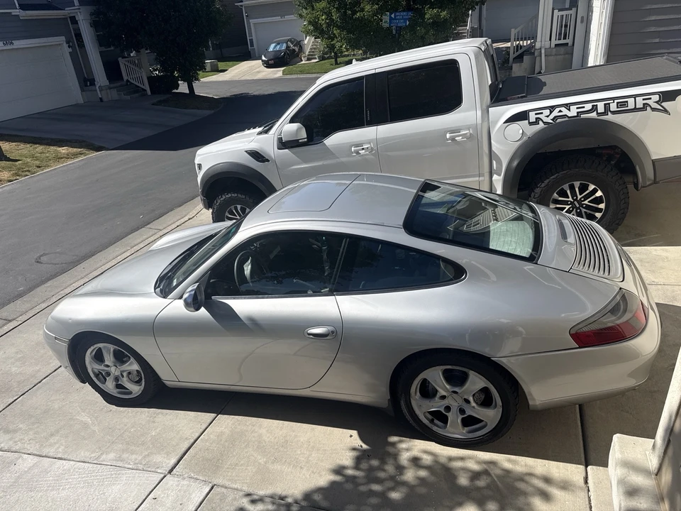 2001 Porsche 996 Carrera - Image 16 of 31