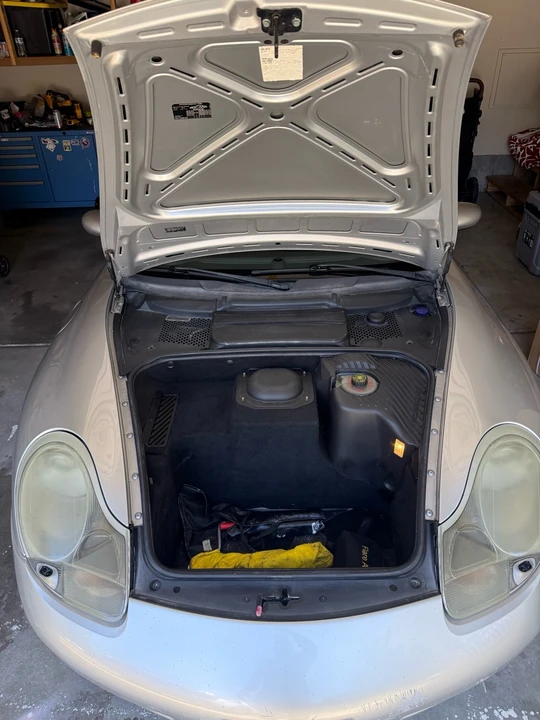 2001 Porsche 996 Carrera - Image 27 of 31