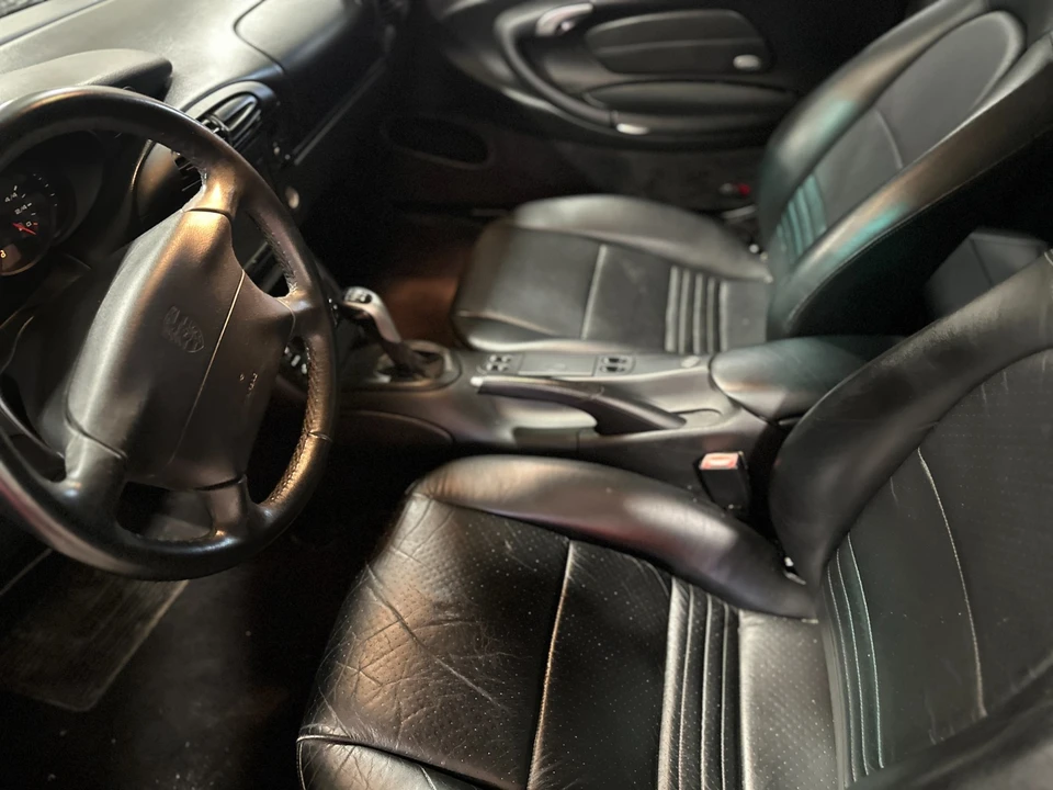 2001 Porsche 996 Carrera - Image 20 of 21