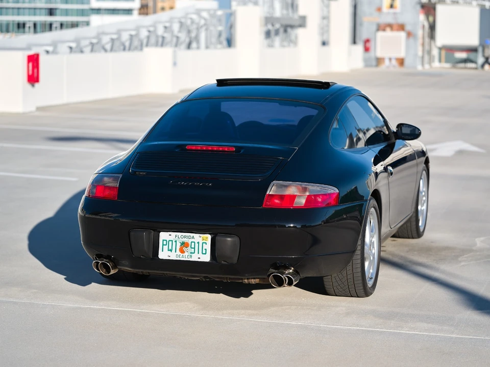 2001 Porsche 996 Carrera - Image 5 of 31