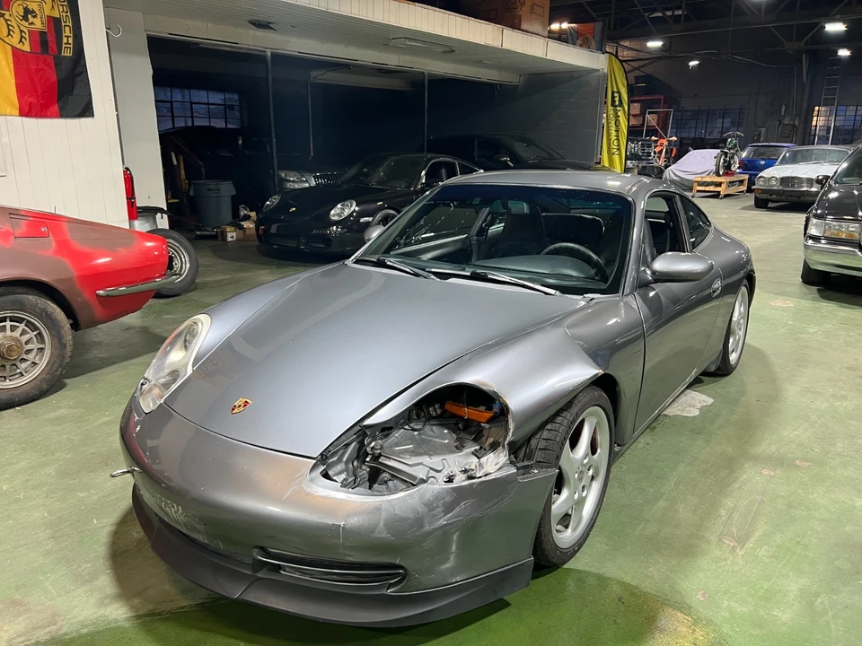 2001 Porsche 996 Carrera - Image 3 of 19