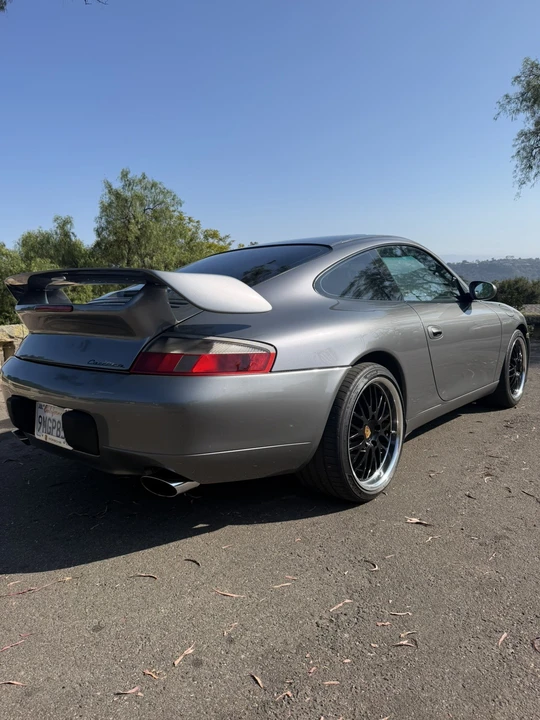 2001 Porsche 996 Carrera - Image 4 of 31