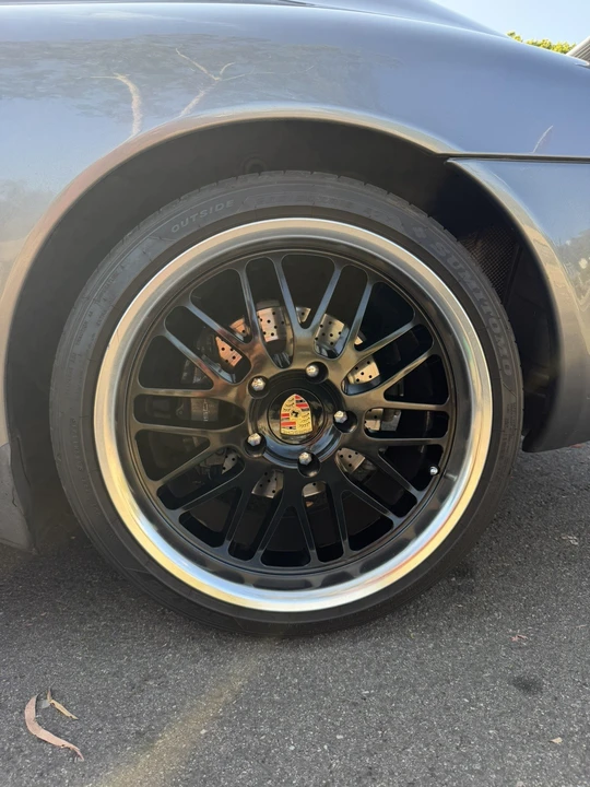 2001 Porsche 996 Carrera - Image 11 of 31