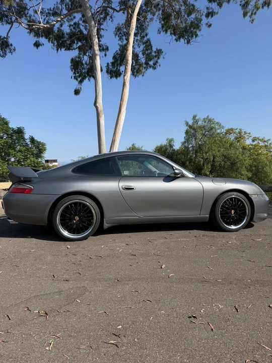 2001 Porsche 996 Carrera - Image 6 of 31