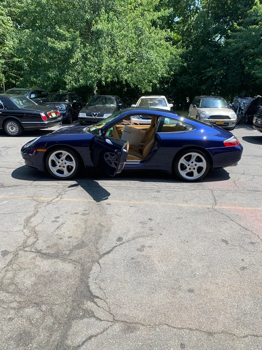 2001 Porsche 996 Carrera - Image 2 of 18