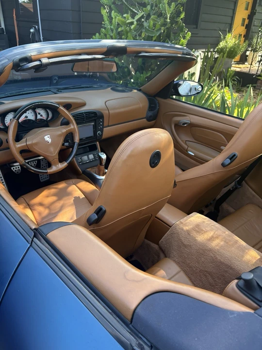 2001 Porsche 996 Carrera - Image 23 of 23