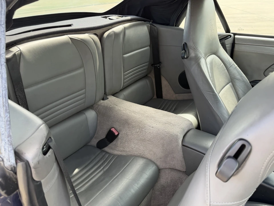 2001 Porsche 996 Carrera - Image 18 of 24