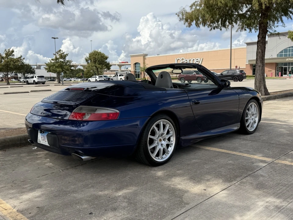 2001 Porsche 996 Carrera - Image 7 of 24