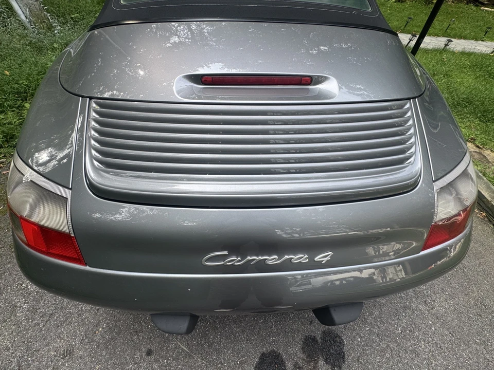 2001 Porsche 996 Carrera - Image 10 of 29