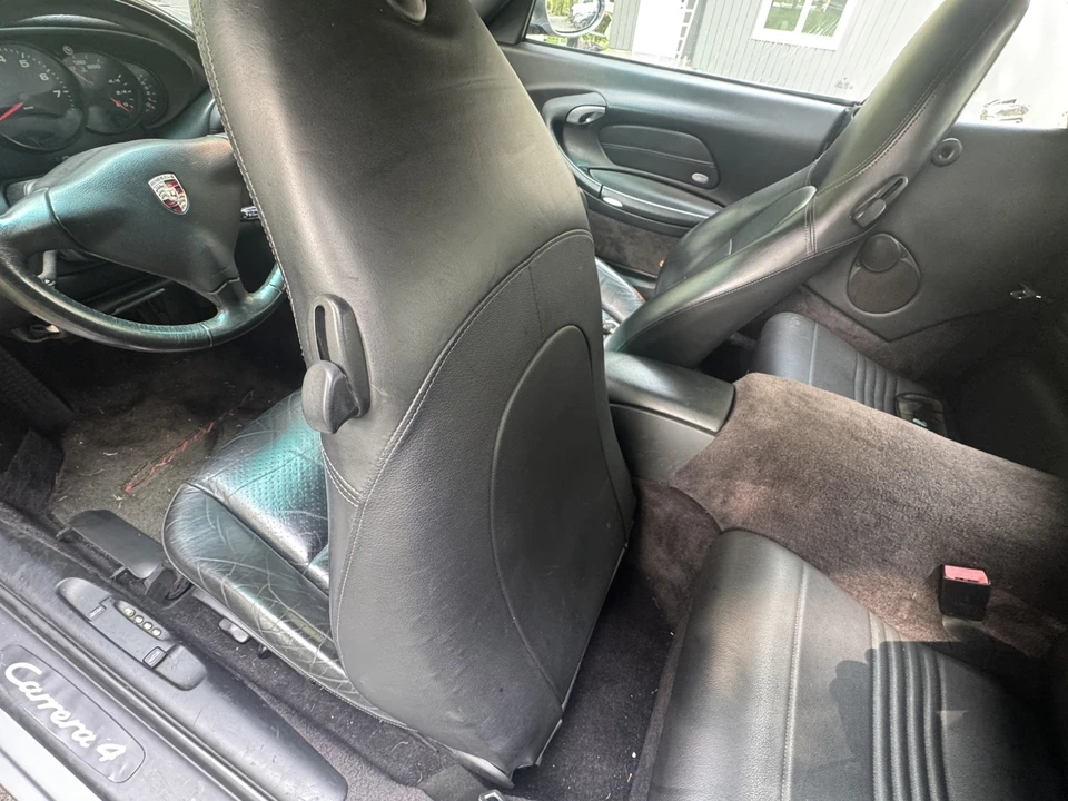 2001 Porsche 996 Carrera - Image 20 of 29