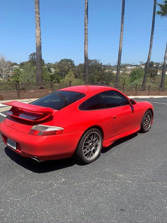 2001 Porsche 996 Carrera 4 - Image 12 of 26