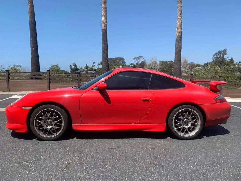 2001 Porsche 996 Carrera 4 - Image 3 of 26