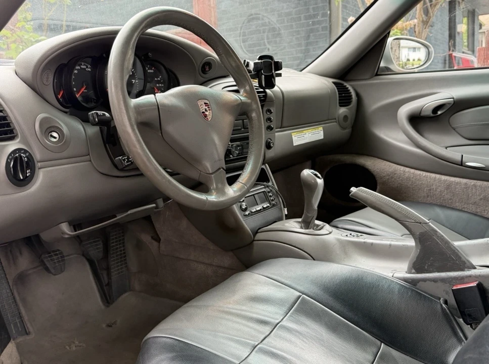 2001 Porsche 996 Carrera 4 - Image 31 of 31