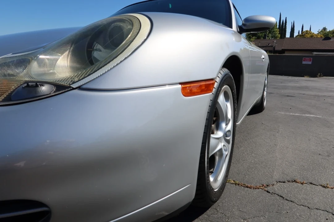 2001 Porsche 996 Carrera 4 - Image 7 of 21
