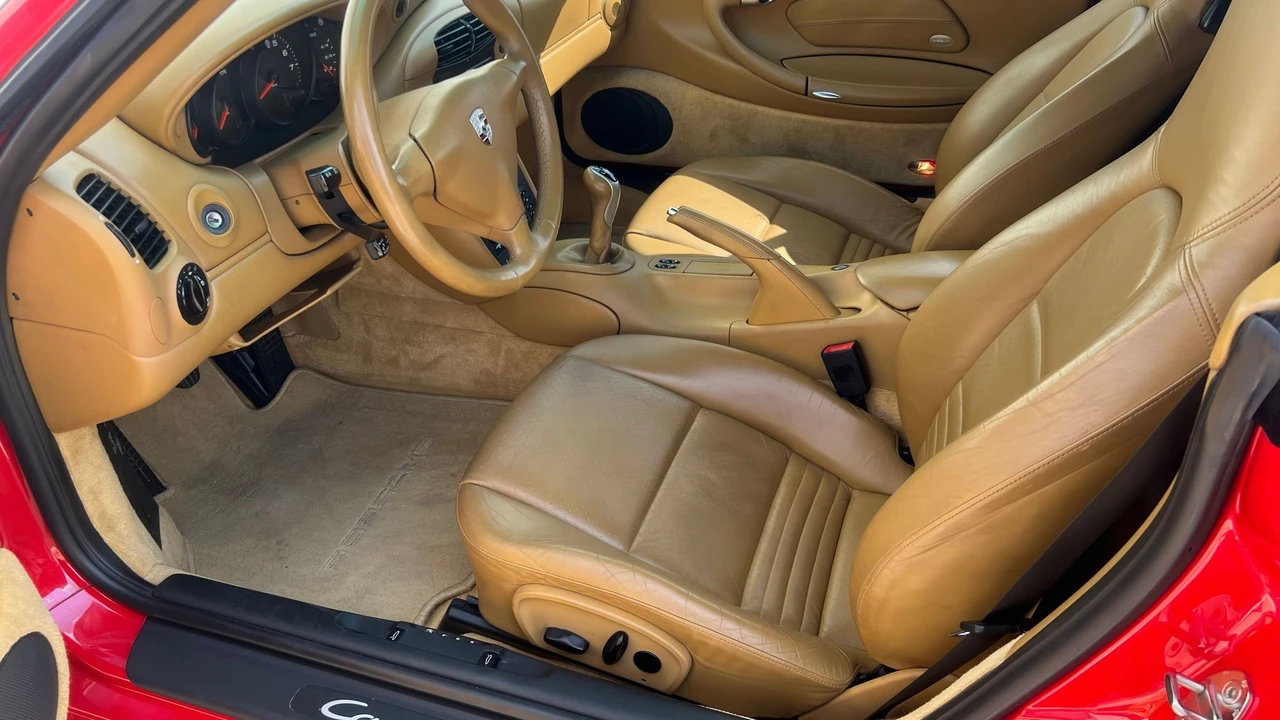 2001 Porsche 996 Carrera - Image 22 of 24