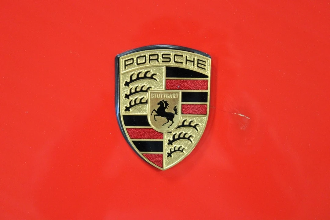 2001 Porsche 996 Carrera - Image 19 of 31