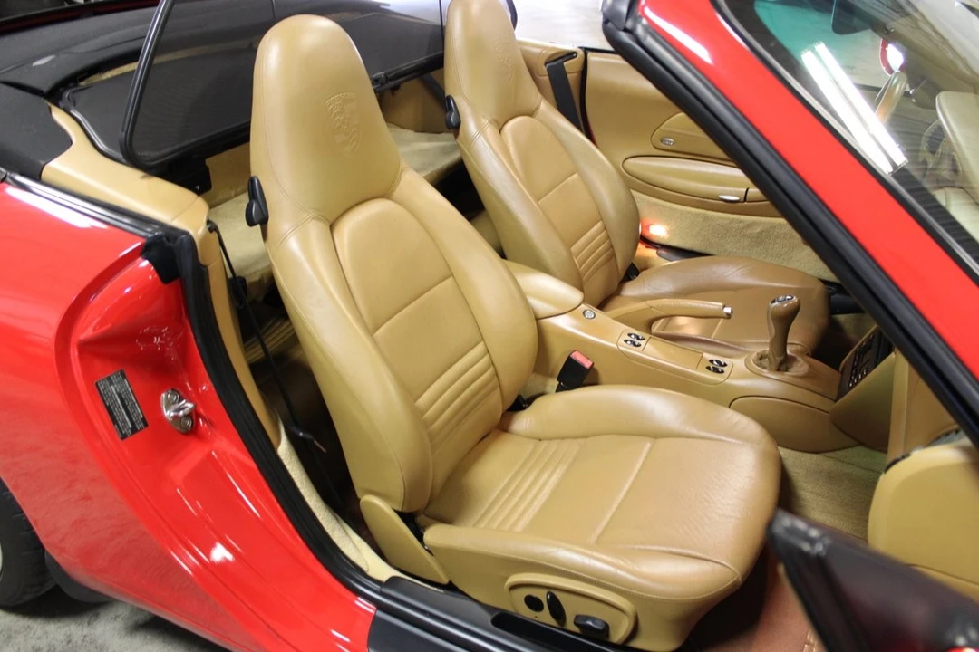 2001 Porsche 996 Carrera - Image 24 of 31