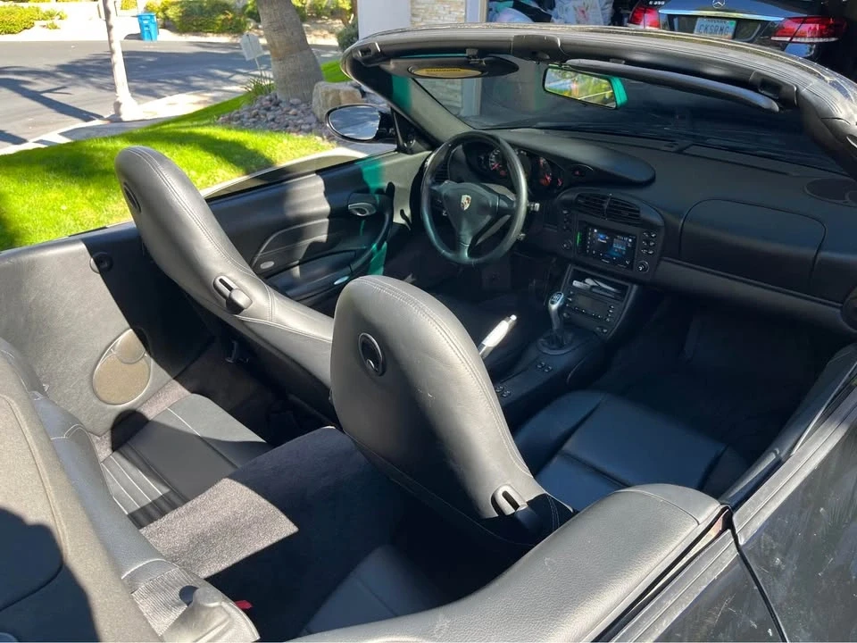 2001 Porsche 996 Carrera - Image 9 of 15