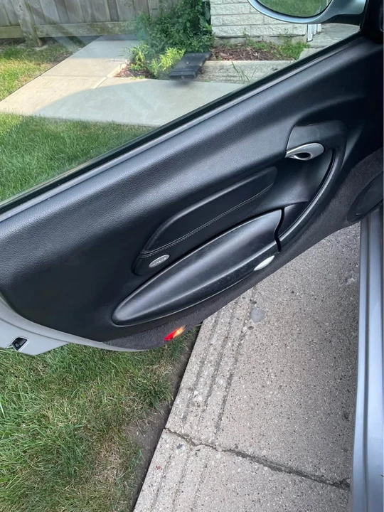 2001 Porsche 996 Carrera - Image 6 of 14