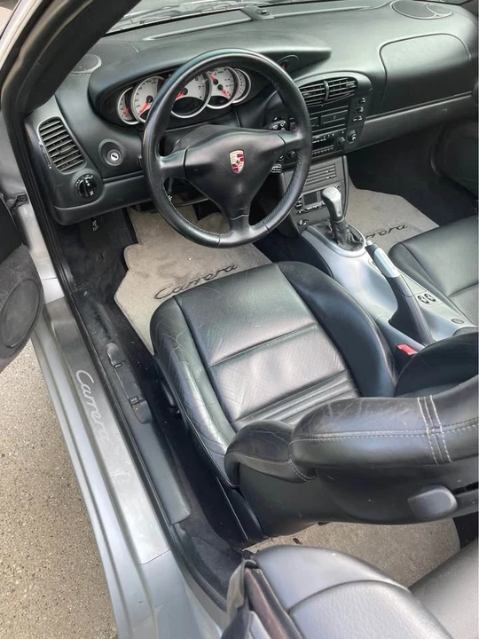 2001 Porsche 996 Carrera - Image 7 of 14