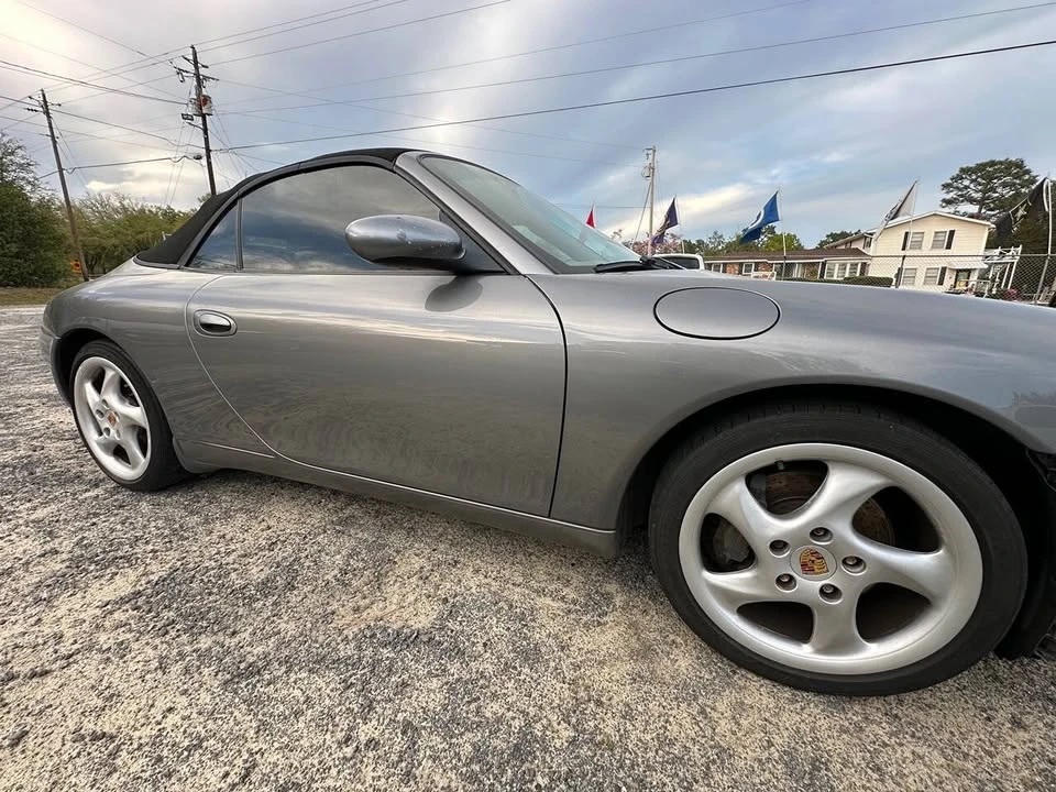 2001 Porsche 996 Carrera - Image 11 of 19
