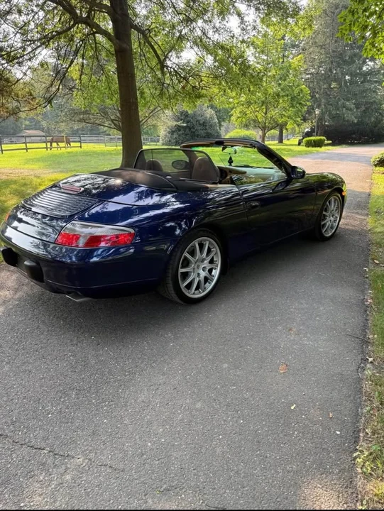 2001 Porsche 996 Carrera - Image 8 of 9