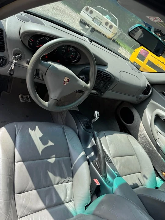 2001 Porsche 996 Carrera - Image 6 of 11