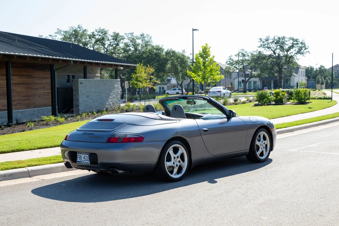 2001 Porsche 996 Carrera - Image 20 of 31