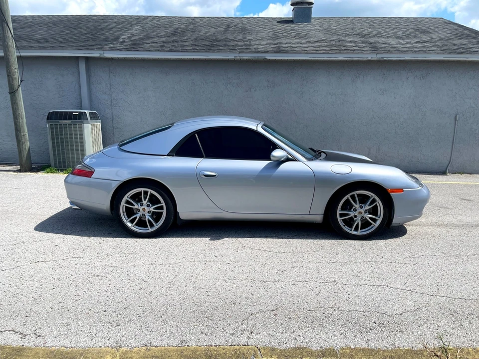 2001 Porsche 996 Carrera - Image 6 of 13