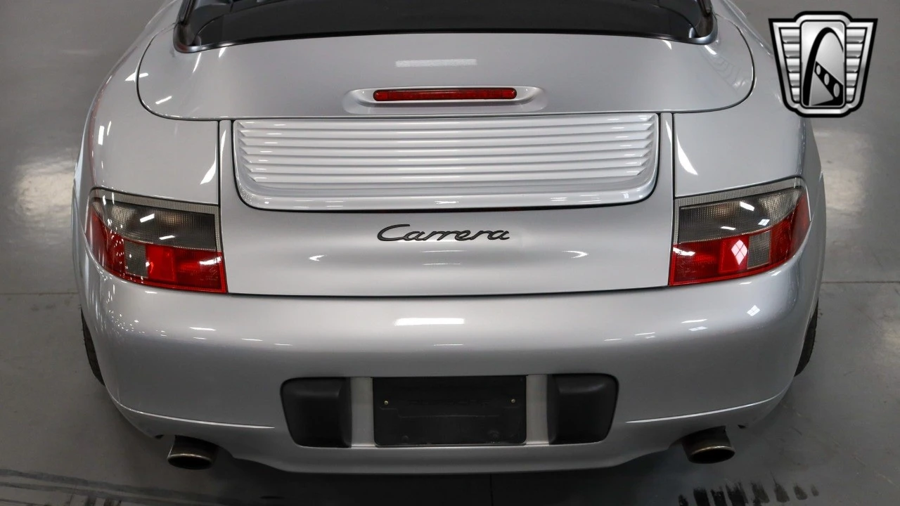 2001 Porsche 996 Carrera - Image 9 of 12