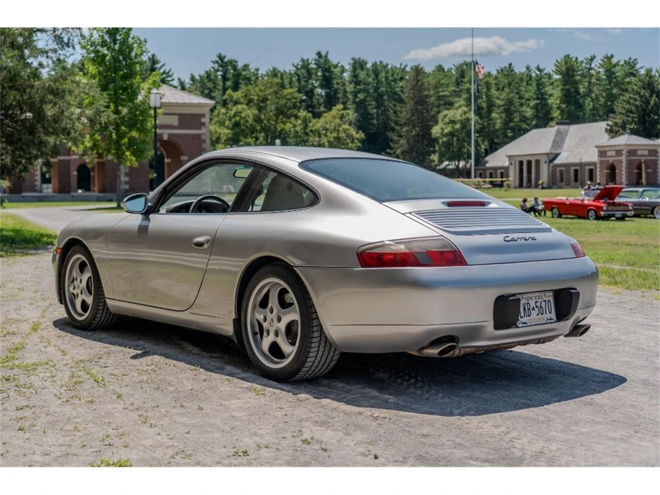 2001 Porsche 996 Carrera - Image 3 of 16