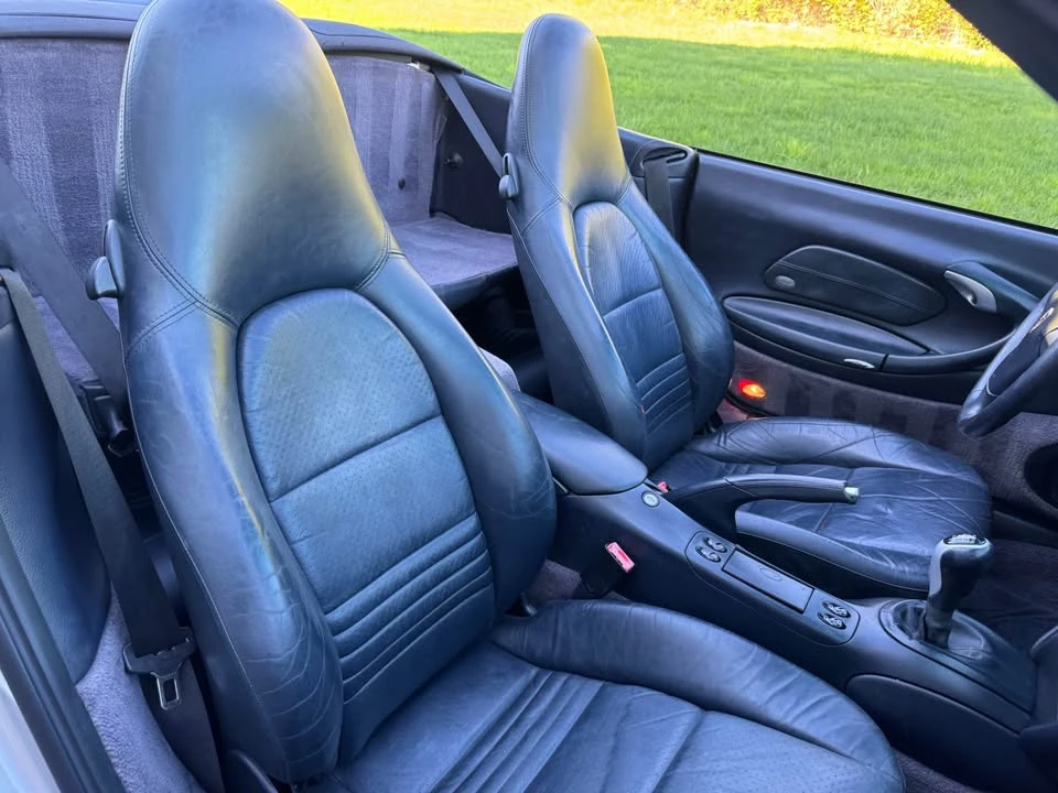 2001 Porsche 996 Carrera - Image 12 of 20