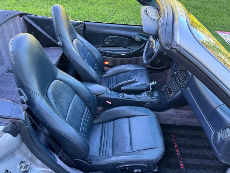 2001 Porsche 996 Carrera - Image 13 of 20