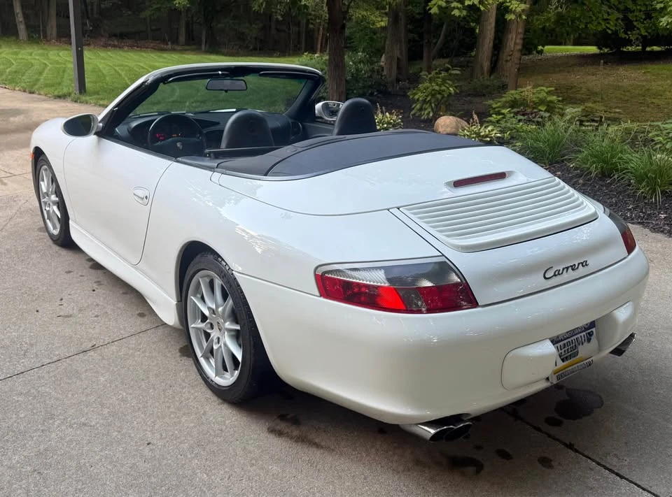 2001 Porsche 996 Carrera - Image 9 of 16