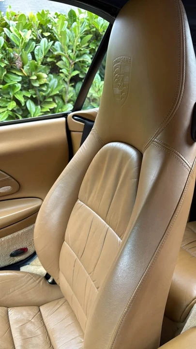 2001 Porsche 996 Carrera - Image 17 of 20