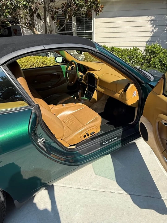 2001 Porsche 996 Carrera - Image 10 of 20