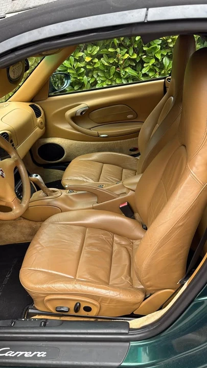 2001 Porsche 996 Carrera - Image 18 of 20
