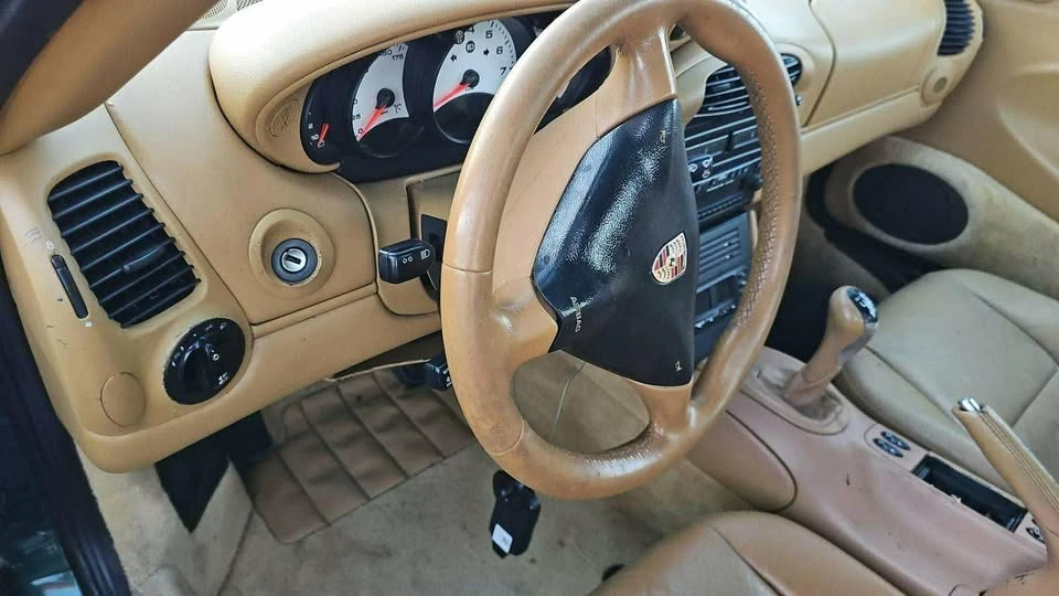 2001 Porsche 996 Carrera - Image 9 of 13